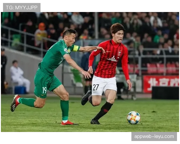 圣图尔登战术革新:精妙布局助力赛季突围与持续竞争力 圣图尔登战术革新:精妙布局助力赛季突围与持续竞争力