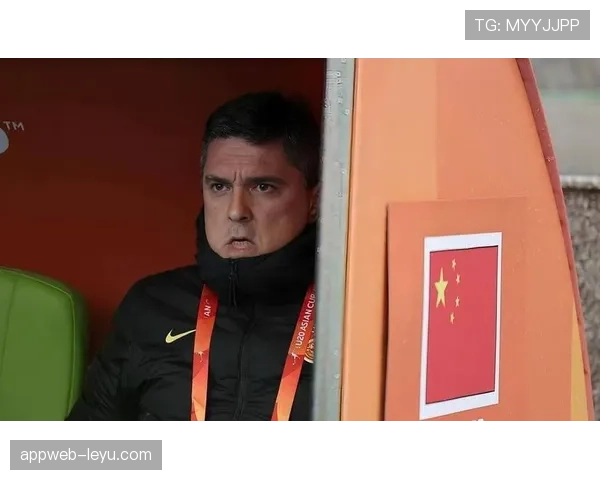 安东尼奥·诺里迎来突破,引领足球战术与科技创新深度融合 安东尼奥·诺里迎来突破,引领足球战术与科技创新深度融合