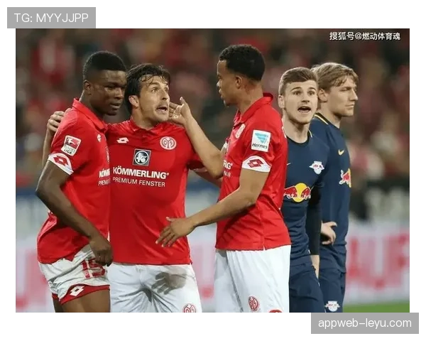 美因茨新星状态回暖,助球队逆转取胜获关键三分 美因茨新星状态回暖,助球队逆转取胜获关键三分