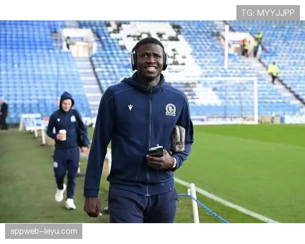 英超新星盖伊闪耀赛场，助球队逆转取胜状态持续攀升