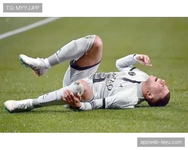 姆巴佩会重蹈巴黎覆辙吗?战术适配与更衣室影响分析 姆巴佩会重蹈巴黎覆辙吗?战术适配与更衣室影响分析