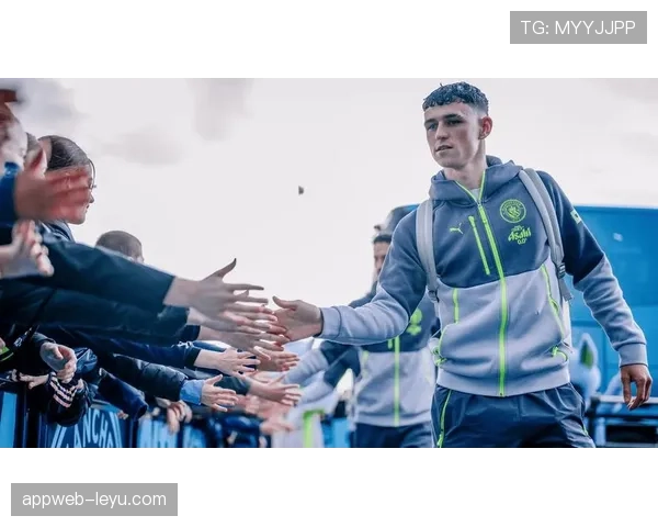 哈兰德国家队与俱乐部表现差异解析：体系影响有多大