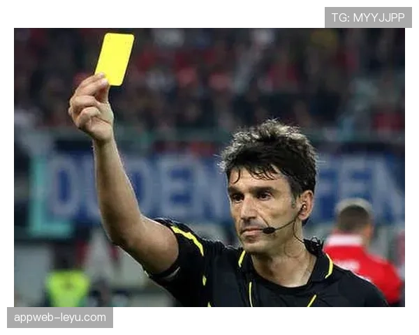 抗议判罚在足球中怎样界定，裁判可不可以随时更改决定？